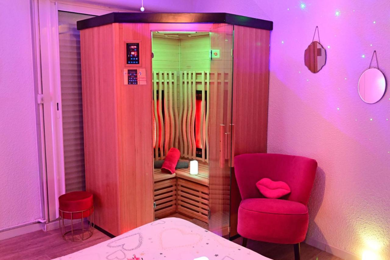 Spa et Sauna Privatif à Biscarosse Plage pour Nuit Romantique balnéothérapie et sauna accessible toute l année dans l appartement petit dejeuner et repas en option reglement sur place Biscarrosse Esterno foto