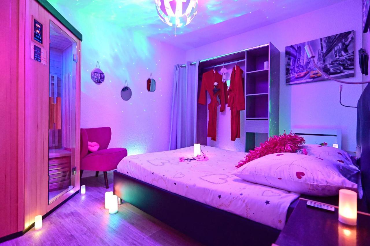 Spa et Sauna Privatif à Biscarosse Plage pour Nuit Romantique balnéothérapie et sauna accessible toute l année dans l appartement petit dejeuner et repas en option reglement sur place Biscarrosse Esterno foto